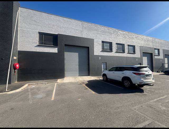 235M² WAREHOUSE TO LET IN BLACKHEATH INDUSTRIAL